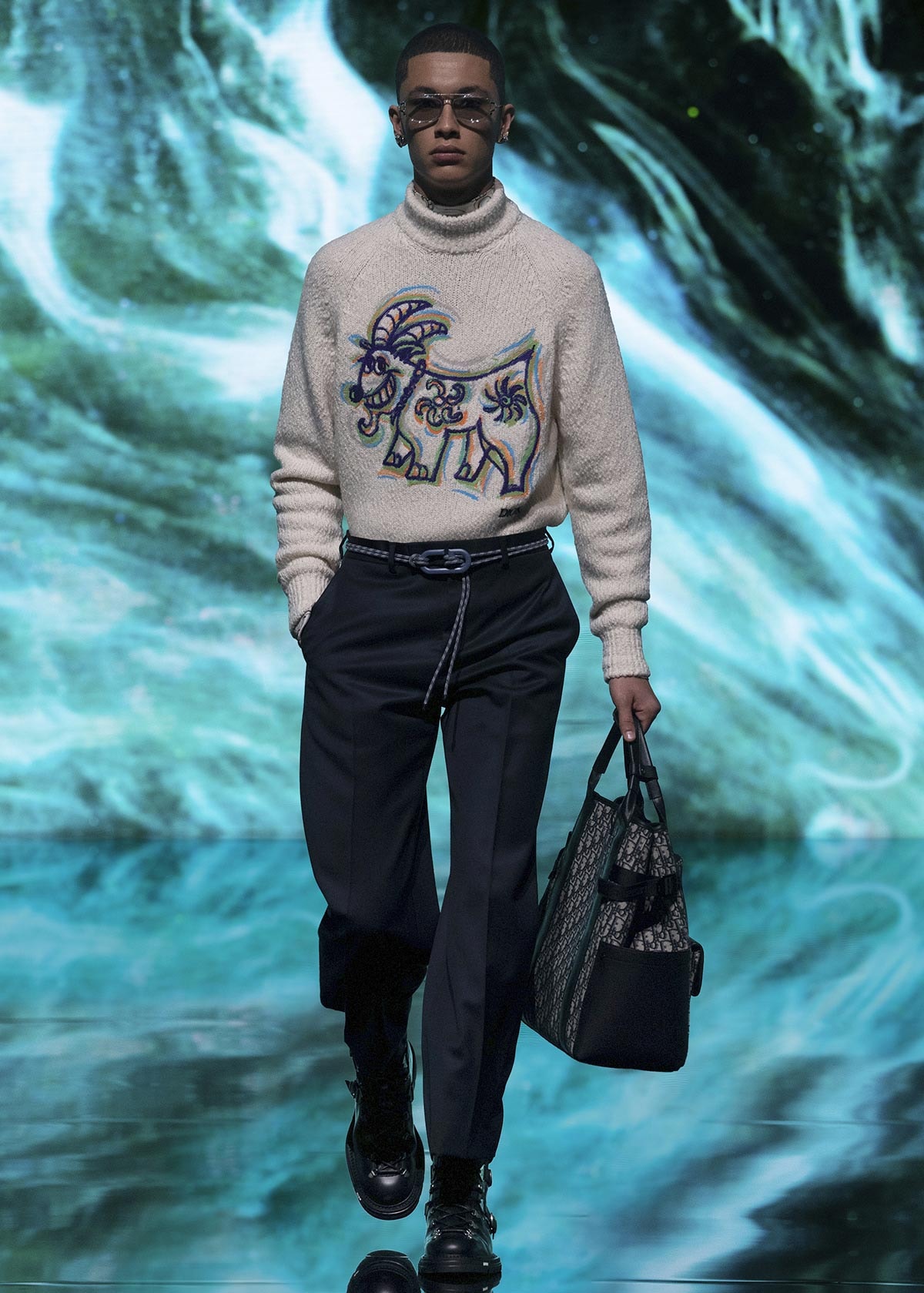 Dior unveils a joyful and psychedelic men's collection online